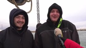 VIDEO Puteau fi avocați, dar au ales pescadorul. Povestea celor doi frați din Constanța, pasionați de pescuit